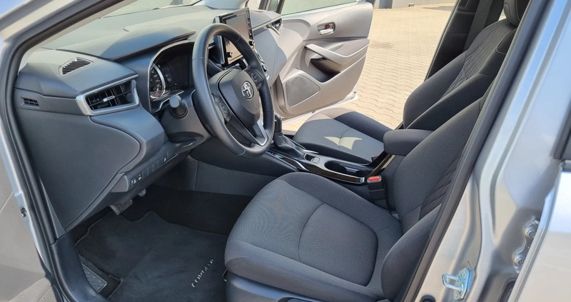 Toyota Corolla cena 86999 przebieg: 5400, rok produkcji 2022 z Starachowice małe 172